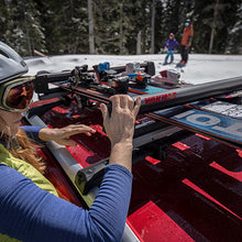 Laden Sie das Bild in den Galerie-Viewer, 8003093