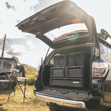 Laden Sie das Bild in den Galerie-Viewer, 8007479