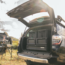 Laden Sie das Bild in den Galerie-Viewer, 8007470