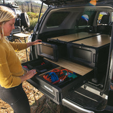 Laden Sie das Bild in den Galerie-Viewer, 8007467